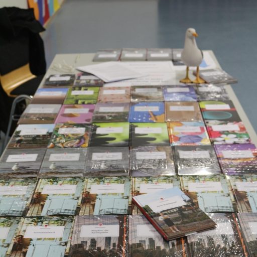 Liste eigener Bücher alphabetisch sortiert nach&nbsp;Titel