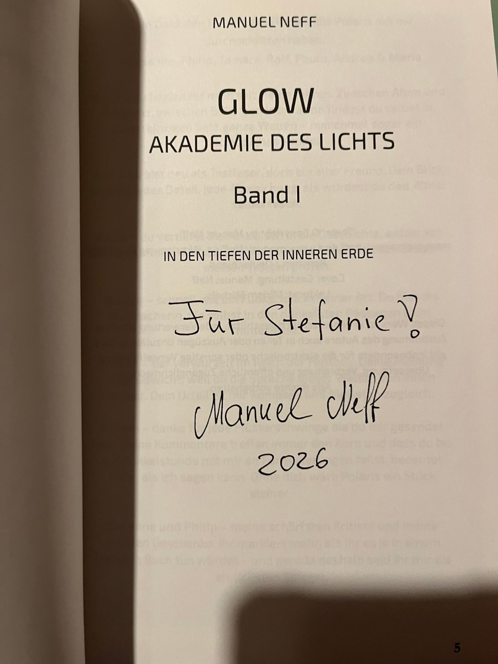 Widmung Glow – Akademie des&nbsp;Lichts